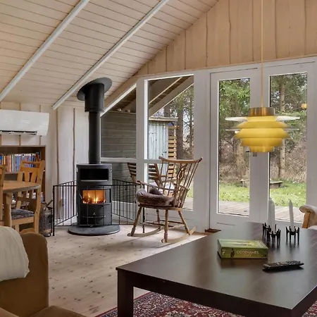 Stunning In With Sauna 度假居 *