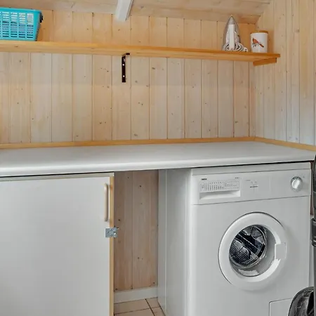 Holiday home Stunning In With Sauna
